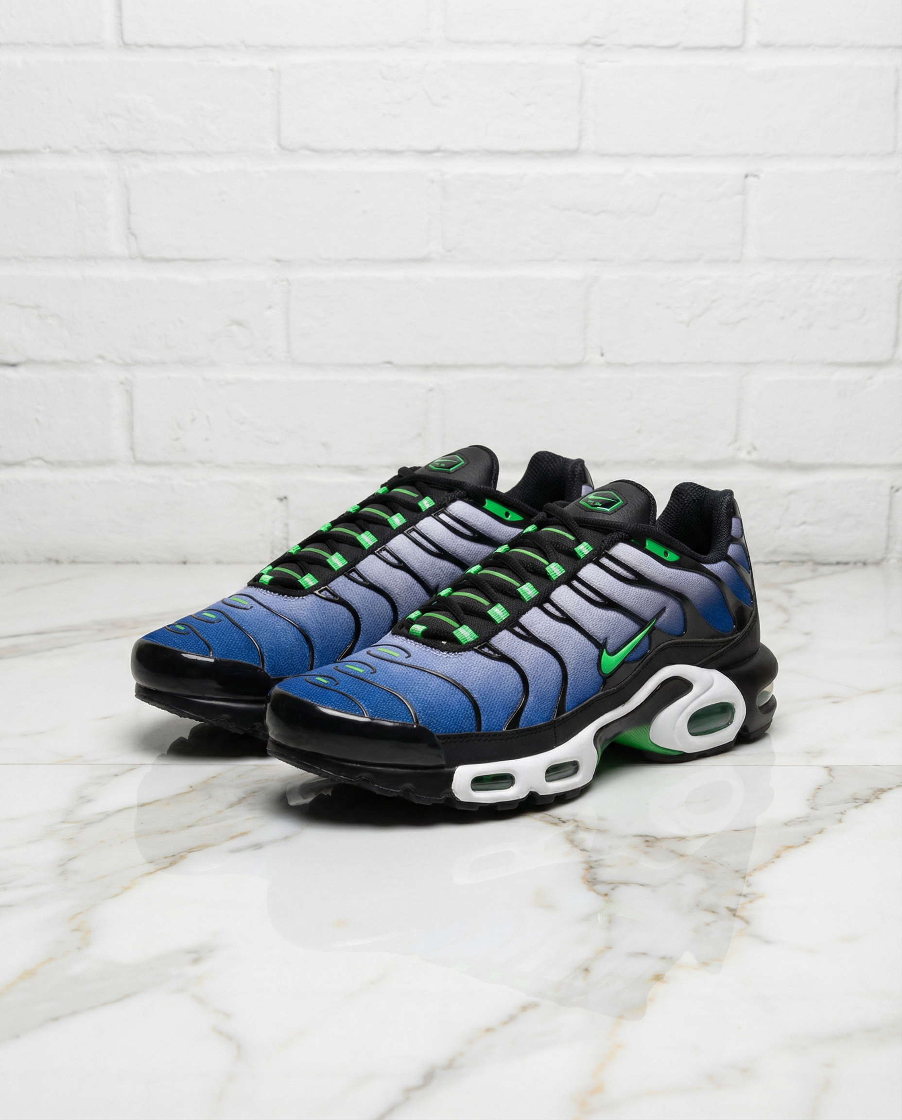 NIKE AIR MAX TN SCREAM GREEN