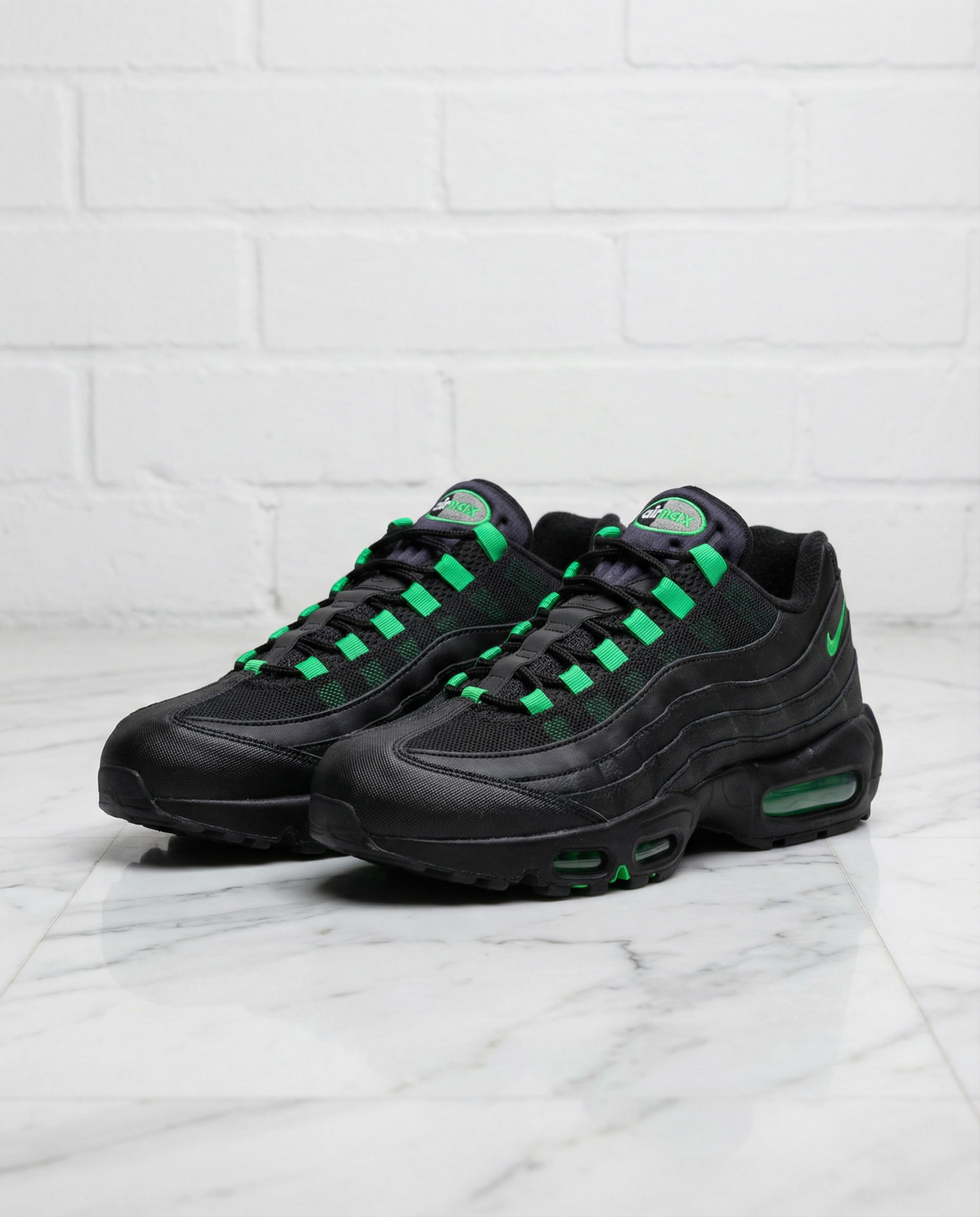 NIKE AIR MAX 95s GREEN SHOCK